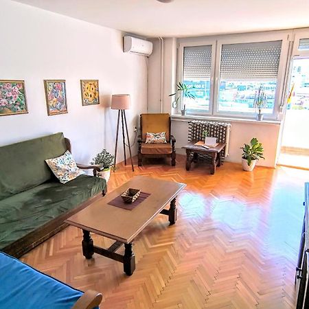 Apartment Maya'S Place Üsküp Dış mekan fotoğraf